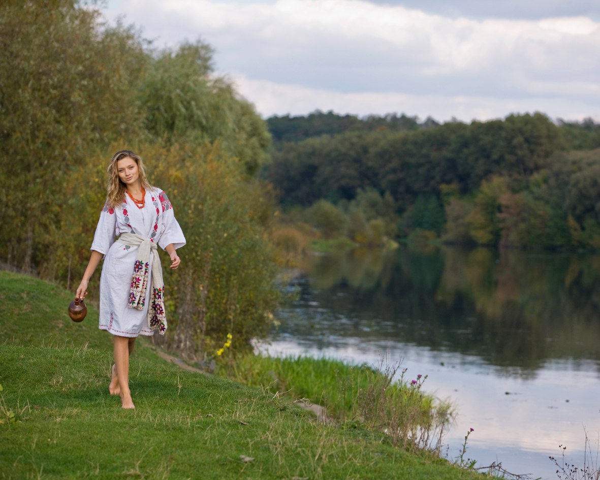 Nude girl Slavic women in Saitama