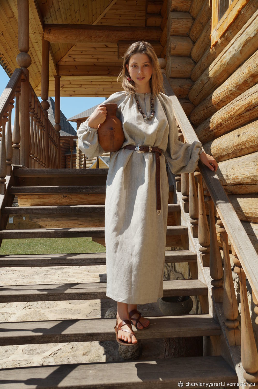 Girls in Slavic costumes in Saitama